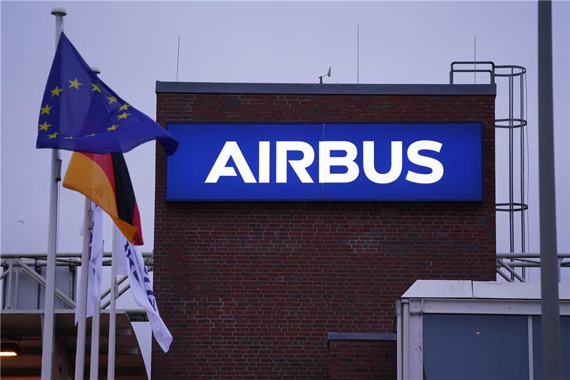 Lieferprobleme: Airbus fährt Produktion erst später hoch Airbus will in diesem Jahr 720 Verkehrsflugzeuge ausliefern. Foto: dpa