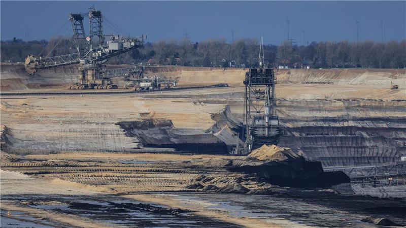 Aktuell erwähnen weniger als ein Prozent der börsennotierten Unternehmen in ihren Berichten ihre Auswirkungen auf die Biodiversität, hieß es. 