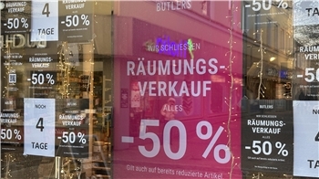 Aktuell läuft der Räumungsverkauf bei Butlers in Stade. Viel ist nicht mehr übrig.