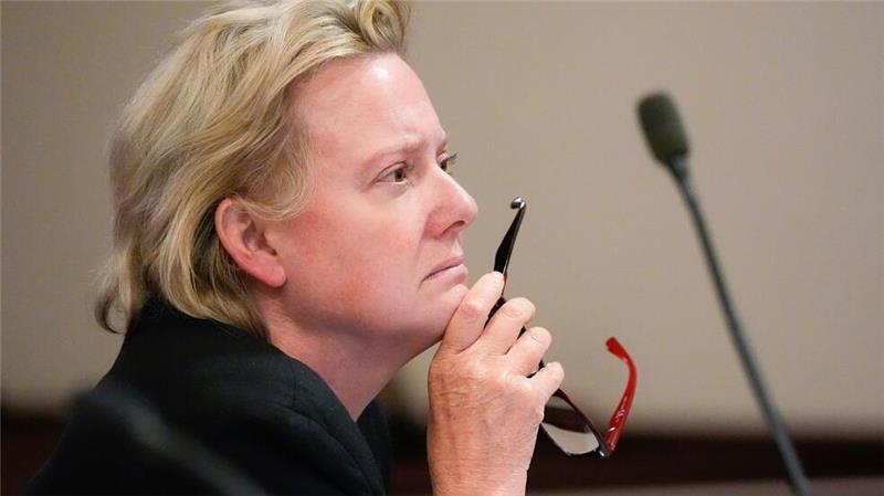 Alec Baldwin geht juristisch gegen die Sonderstaatsanwältin Kari Morrissey vor. (Foto Archiv)