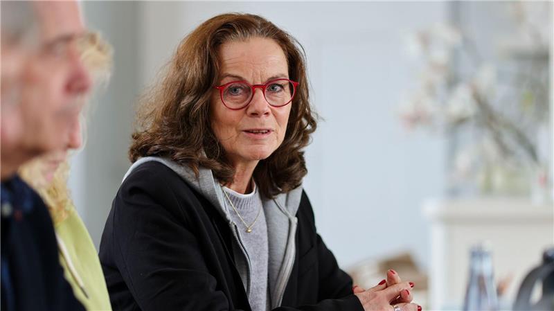 Aleksa Kiene verweist auf die Probleme wohnungsloser Frauen.