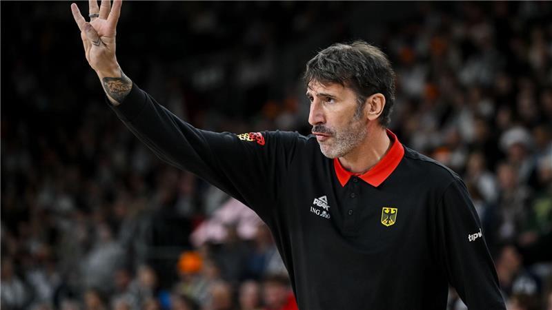 Álex Mumbrú soll die deutsche Nationalmannschaft zur WM 2027 führen.