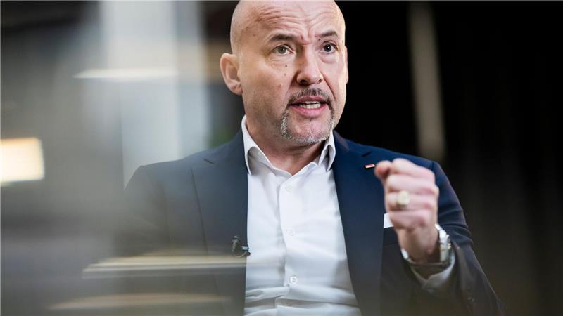 Alexander Hoffmann meint: Europa müsse „auf der ganzen Klaviatur“ der Verteidigungsfähigkeit spielen.