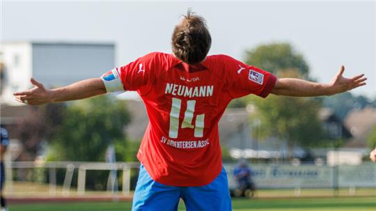 Alexander Neumann erzielte in der Regionalliga Nord bislang 96 Tore.