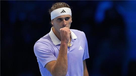 Alexander Zverev bestätigt zum Auftakt der ATP Finals seine gute Form.