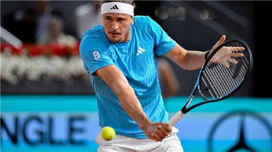Alexander Zverev erreicht in Madrid das Viertelfinale.