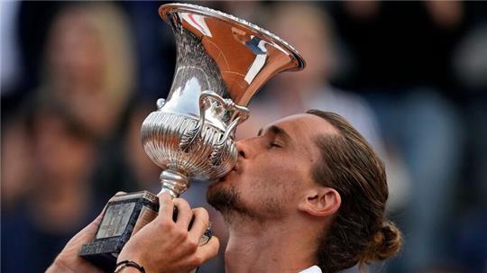 Alexander Zverev gewinnt zum sechsten Mal ein Masters-Turnier in seiner Karriere.