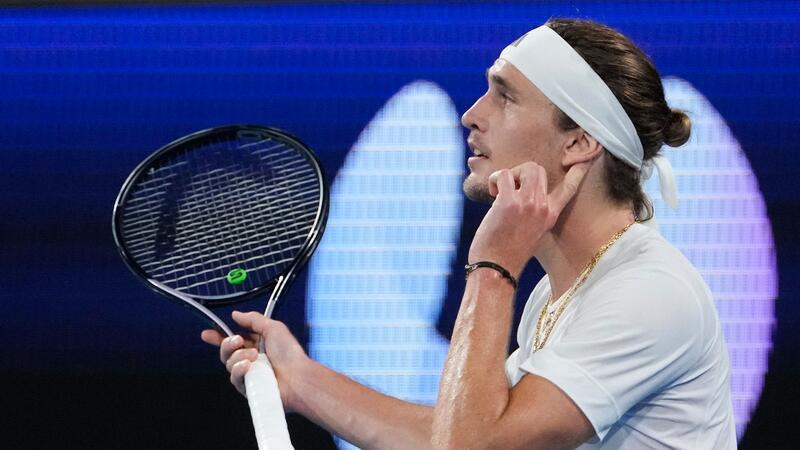 Zverev überragend: Deutsches Team gewinnt United Cup Alexander Zverev hat beim United Cup sein Spiel gegen Hubert Hurkacz gewonnen.