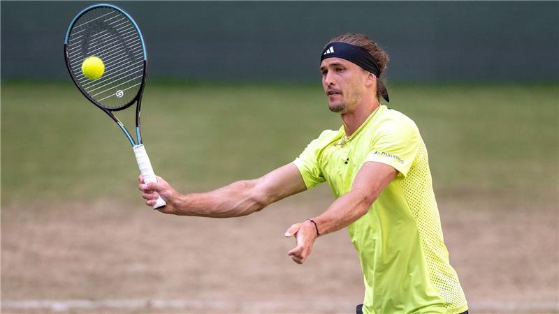 Alexander Zverev hat sich in Halle ins Viertelfinale gekämpft.