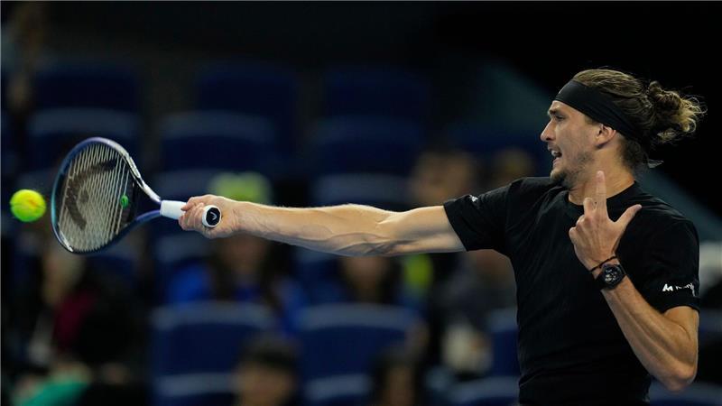 Alexander Zverev hatte in seinem Achtelfinale in Peking erhebliche Probleme.