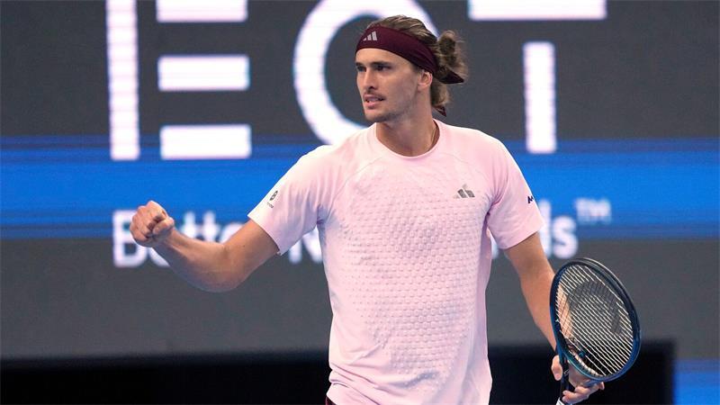 Alexander Zverev meistert seinen Auftakt in Shanghai. (Archivbild)