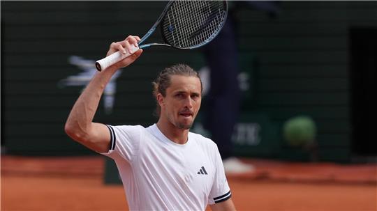 Alexander Zverev reagiert auf seinen Achtelfinalsieg. 