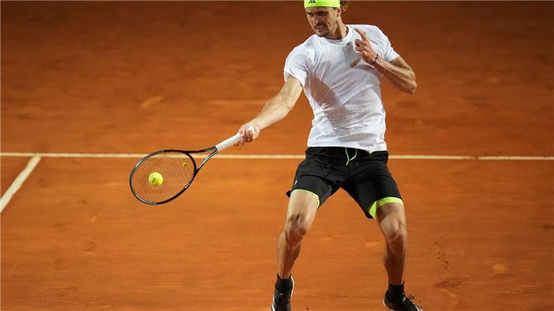 Alexander Zverev spielt überraschend doch am Hamburger Rothenbaum.
