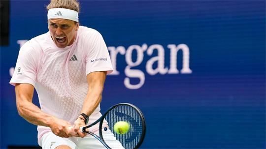 Alexander Zverev spricht bei den US Open über die Tücken der Bälle. (Archivbild)