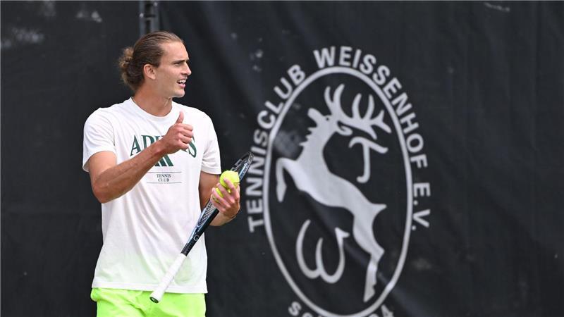 NHL-Star als Zuschauer: Tennis-Talent Engel überrascht Alexander Zverev startet in Stuttgart in die Rasensaison.