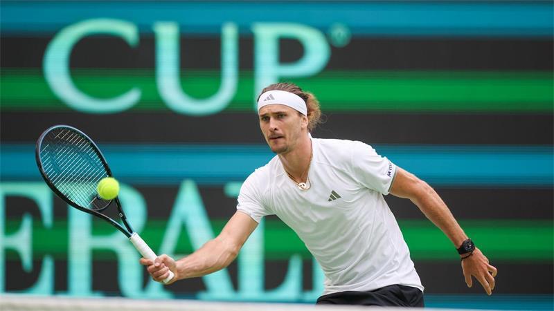 Davis-Cup-Team im Viertelfinale gegen Großbritannien Alexander Zverev will bei der Davis-Cup-Endrunde dabei sein.