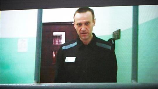 Alexej Nawalny während einer Live-Übertragung vor dem Obersten Gerichtshof in Russland. Der in Haft verschwundene Kremlgegner ist erneut nicht zu einer Gerichtsverhandlung erschienen.