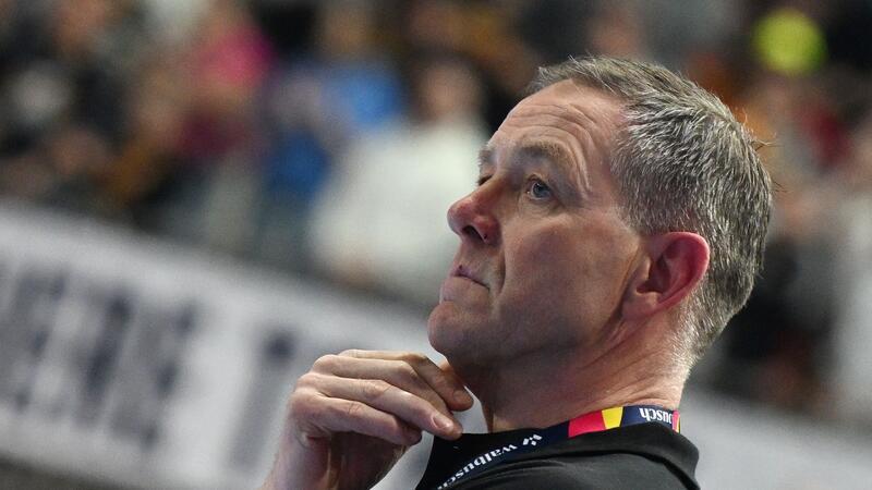 Unter Auflagen: Handballbund verlängert mit Gislason und Gaugisch Alfred Gislason bleibt der Trainer der deutschen Handballer.