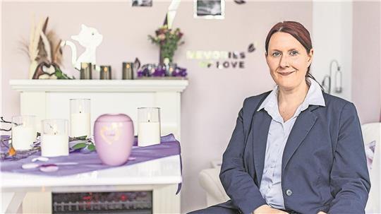 Als Bestatterin für Tiere bietet Sonja Rennhack individuelle Beratung in würdevoller Atmosphäre.