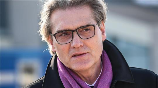 Als Bremenports-Chef Robert Howe von den Vorwürfen gegen seine Mitarbeiter erfahren hatte, schaltete er sofort die Staatsanwaltschaft ein.