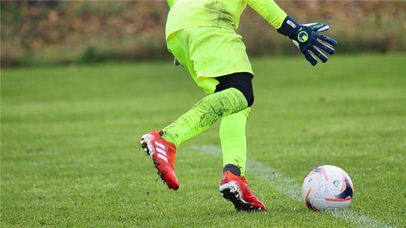 Als Keeper hält Peter Rieck seiner Mannschaft den Rücken frei (Symbolbild).