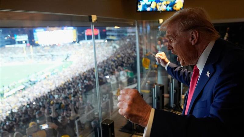 Als erster amtierender Präsident kommt Donald Trump zu einem Super Bowl.