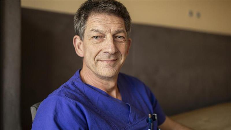 Als neuer Chefarzt der Palliativstation am Ameos Klinikum in Bremerhaven setzt sich Dr. med. Christoph Schaudt für die Bedürfnisse von Patienten und ihren Familien ein.