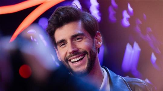 Alvaro Soler wird zum ersten Mal Vater.