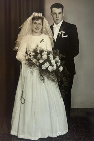 Fast kam die Mauer dazwischen: Kochs feiern 65 Ehejahre in Ahlerstedt Am 20. August 1961 gaben Erika und Erich Koch sich das Jawort.