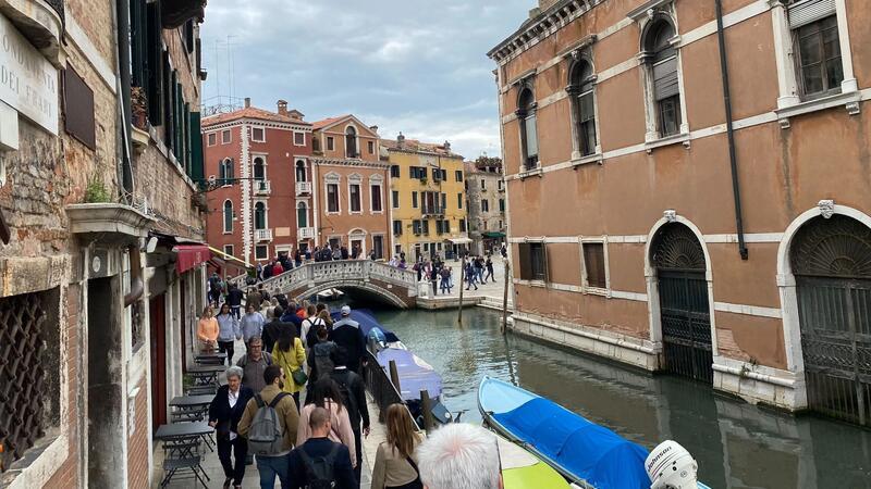 Venedig bezahlen: „Geht nicht darum, Geld zu kassieren“ Am 25. April müssen Kurzbesucher erstmals fünf Euro für den Zutritt nach Venedig zahlen.