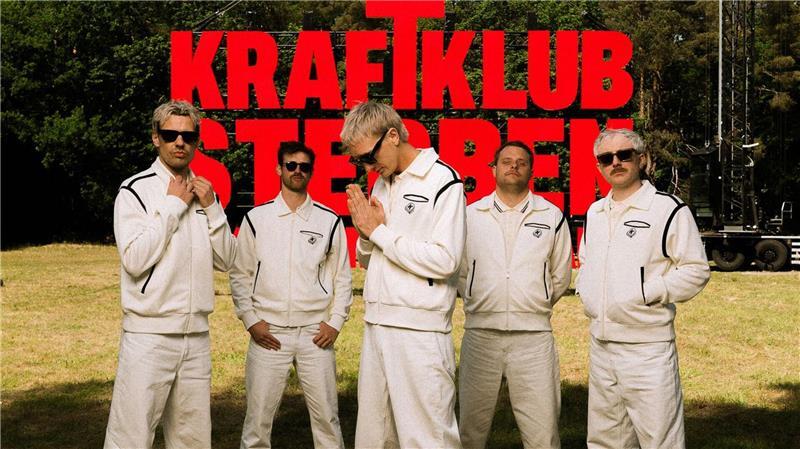 Kraftklub feiert mit „Sterben in Karl-Marx-Stadt“ das Leben Am 28. November erscheint das neue Kraftklub-Album „Sterben in Karl-Marx-Stadt“ (Handout-Foto)