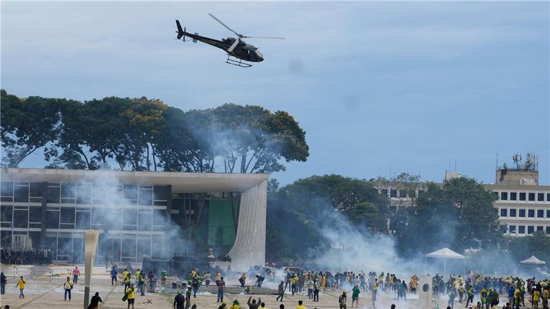 Am 8. Januar 2023, wenige Tage nach Lulas Amtsantritt, stürmten Anhänger des Rechtspolitikers den Kongress, das Oberste Gericht und den Präsidentenpalast in Brasília. (Archivbild)