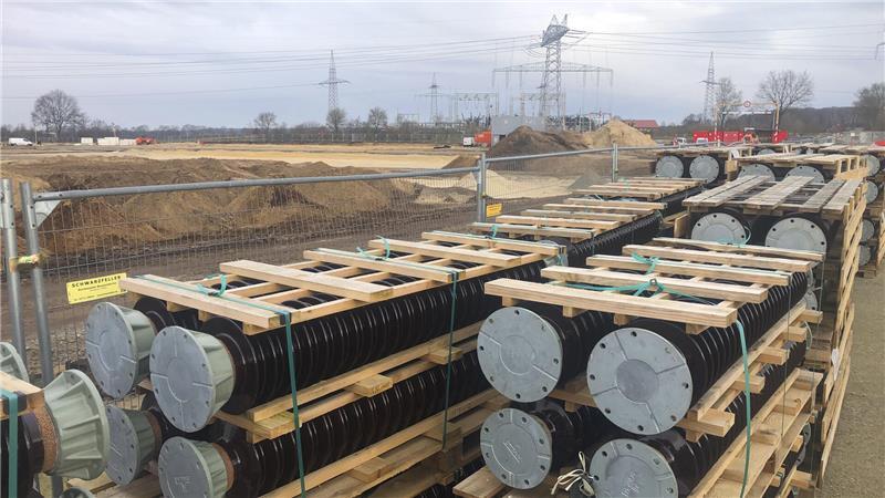 Am Alfstedter Umspannwerk, hier die Baustelle aus dem Jahr 2021, ist ein Batteriespeicher-Projekt geplant.