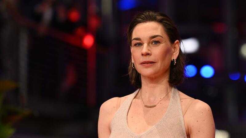 Am Anfang haben ihre Kinder die alten Filme gehasst, inzwischen haben sie Spaß daran. (Archivbild)