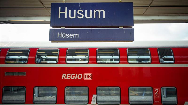 Am Bahnhof Husum kam es in der Nacht zu Sonntag zu einer Explosion. 