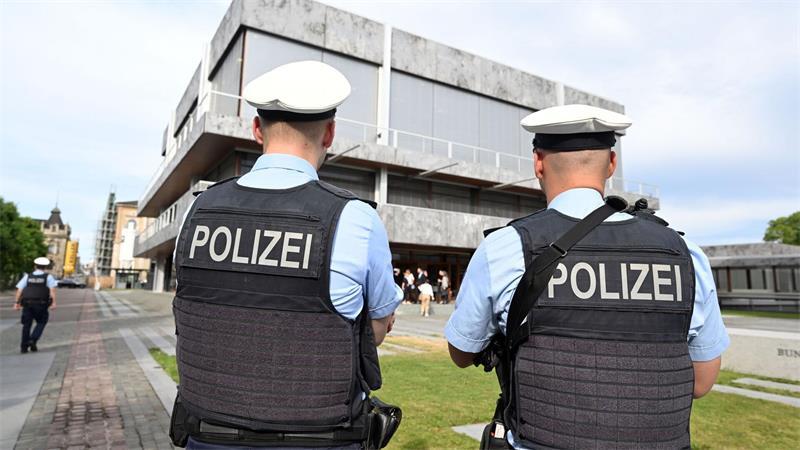 Am Bundesverfassungsgericht geht es um Befugnisse der Polizei.