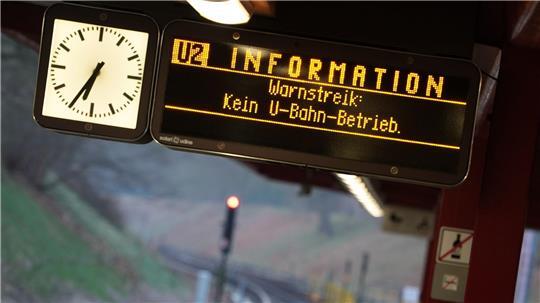 Am Donnerstag fuhren wegen eines Warnstreiks keine U-Bahnen, Für Samstag hat die Gewerkschaft Verdi zum nächsten Warnstreik aufgerufen.