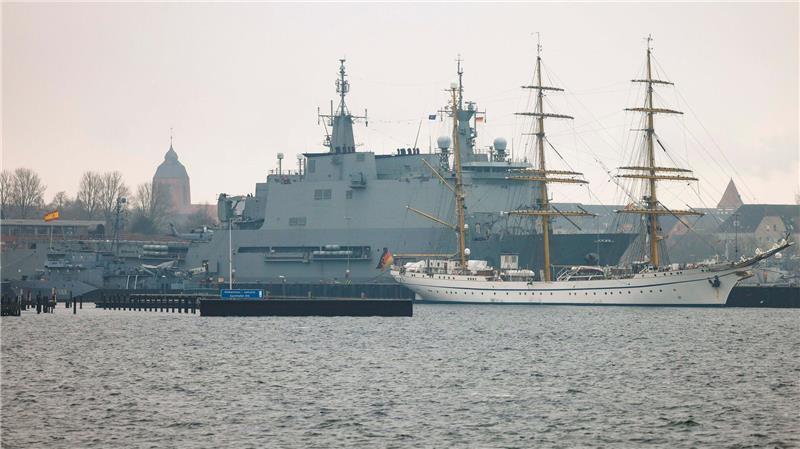 Am Donnerstag wird auf der ESPS „Castilla“ eine Pressekonferenz stattfinden. 