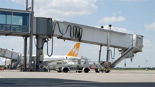 Am Flughafen Dresden wären mehr Flüge möglich. (Archivbild) 