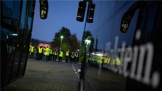 Am Freitag werden erneut Streiks der privaten Busfahrer erwartet. (Archivbild)