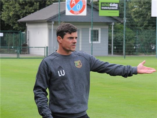 Am Freitag wird Lars Uder als Trainer des Heeslinger SC an der Seitenlinie stehen. In der A/O-Woche geht es gegen den Gastgeber. Foto: Berlin