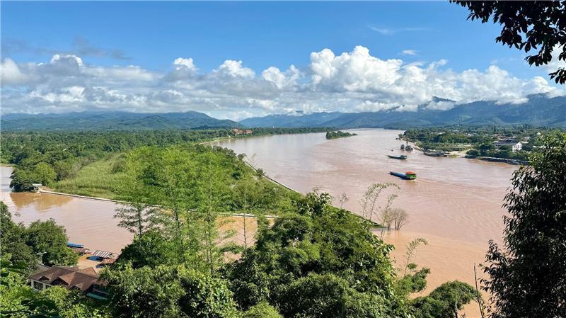 Das neue Goldene Dreieck – vom Opium zur Schatten-Enklave Am Goldenen Dreieck zwischen Thailand, Myanmar und Laos fließen der Mekong und der Ruak River zusammen.