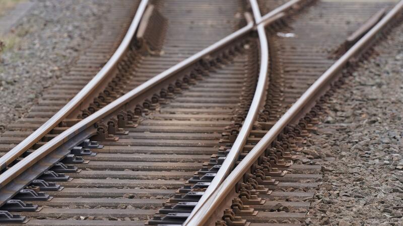 Am Güterbahnhof in Karlsruhe ist es zu einem tödlichen Unfall gekommen.