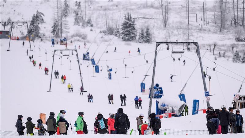 Am Hexenritt in Braunlage haben sich am Samstag viele Wintersportler eingefunden.