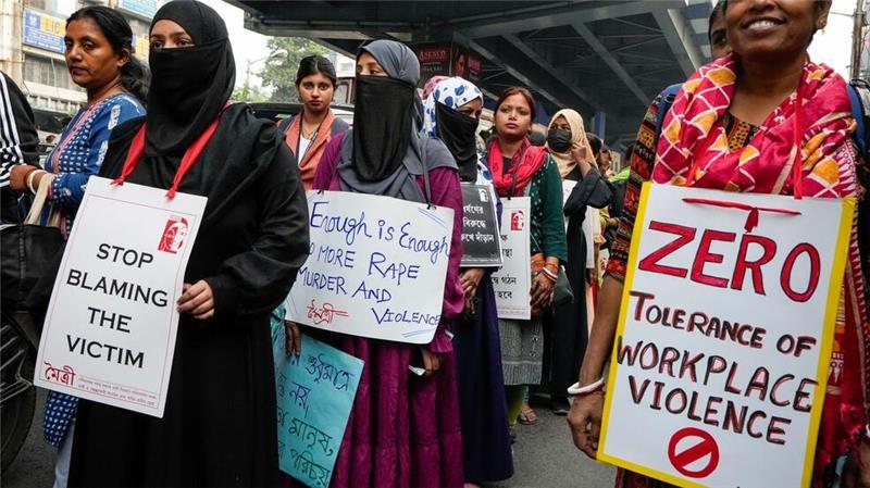 Am Internationalen Tag zur Beseitigung von Gewalt gegen Frauen gibt es in vielen Ländern Demonstrationen und Kundgebungen, um auf das Problem aufmerksam zu machen.