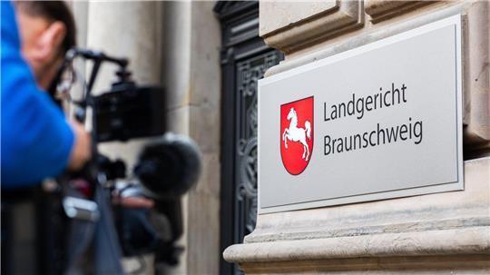 Am Landgericht Braunschweig beginnt ein Prozess um jahrelange Misshandlungen in einem Pflegeheim. (Archivbild)