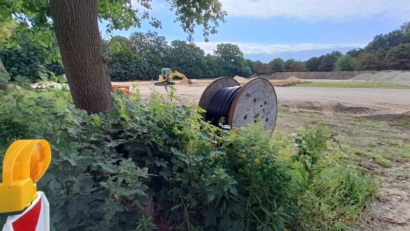 Millionen-Projekte in der Samtgemeinde Fredenbeck: Das ist der Stand Am Loher Weg in Deinste entsteht derzeit das Multifunktionshaus.