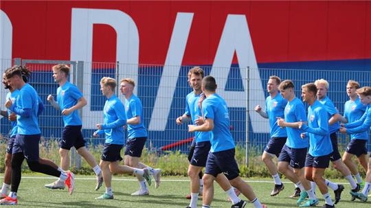 Am Mittwoch stieg die Mannschaft ins Training ein. Bereits am Samstag bestreitet D/A das erste Testspiel bei der SG Freiburg/Oederquart.