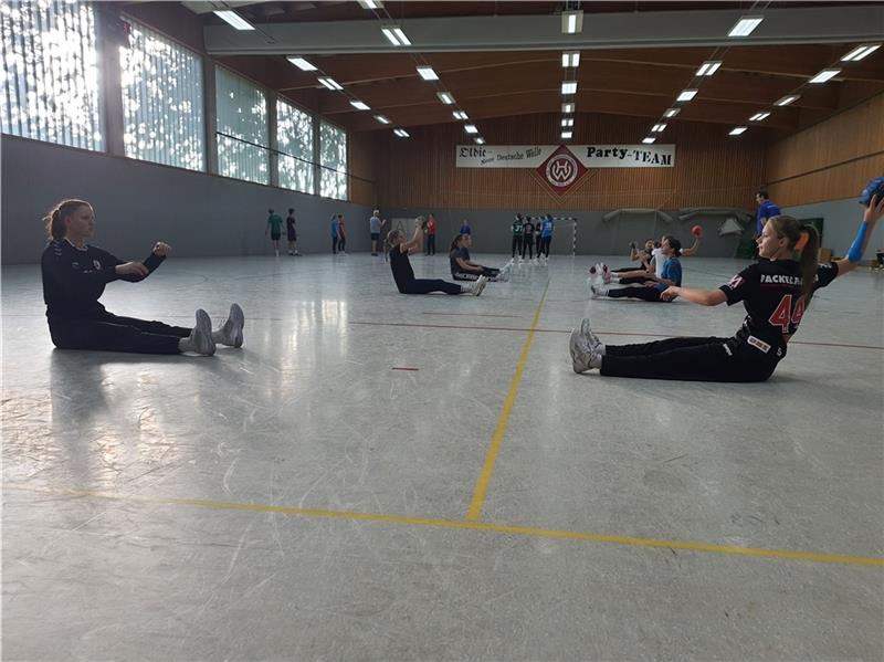 BSV: Erstes Training für Schüler im Leistungssport Am Mittwoch verpassen die Talente die ersten zwei Unterrichtsstunden für Handballtraining in Hollenstedt. Der Lehrstoff wird nachgeholt.
