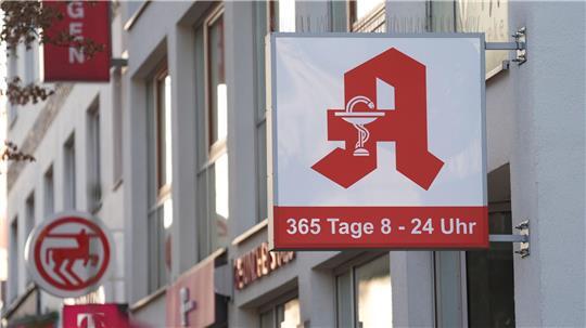 Am Montag werden viele Apotheken im Norden nicht öffnen - um ein Zeichen für bessere Bezahlung zu setzen. (Archivbild)